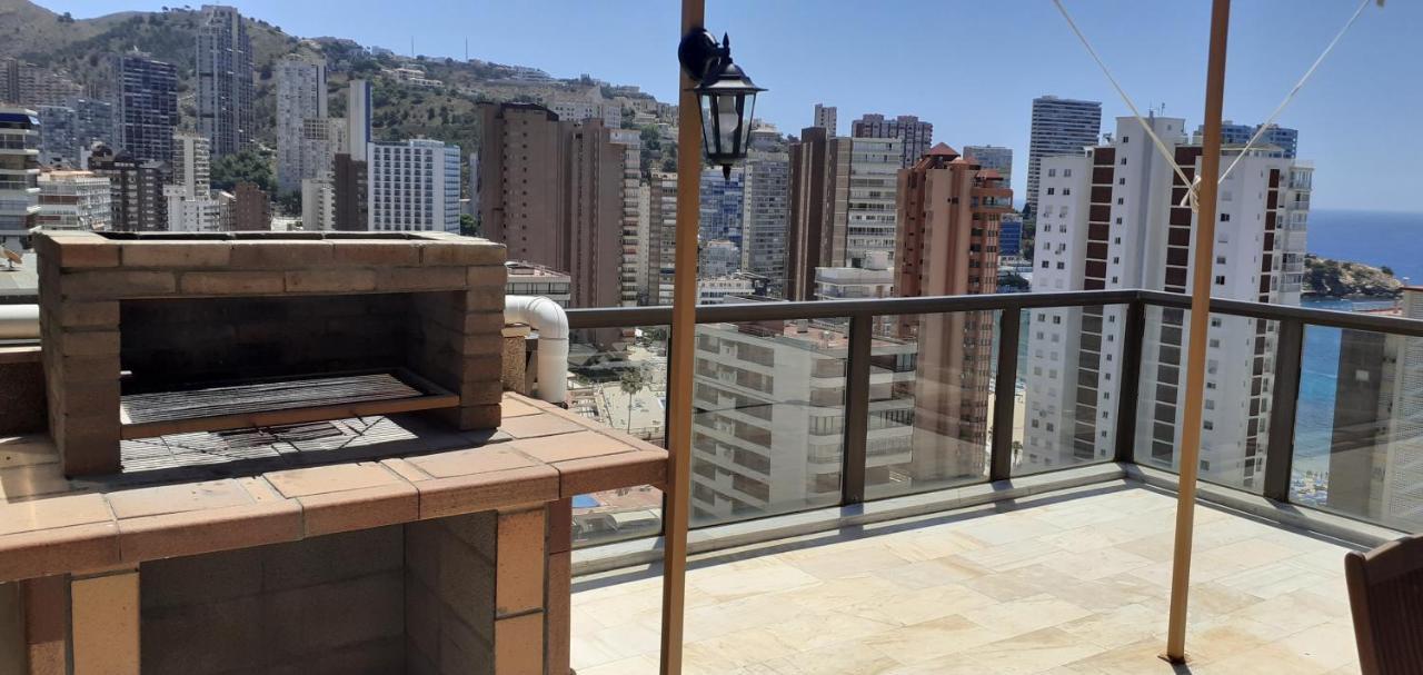 Апартаменты Atico Con Gran Terraza Бенидорм Экстерьер фото