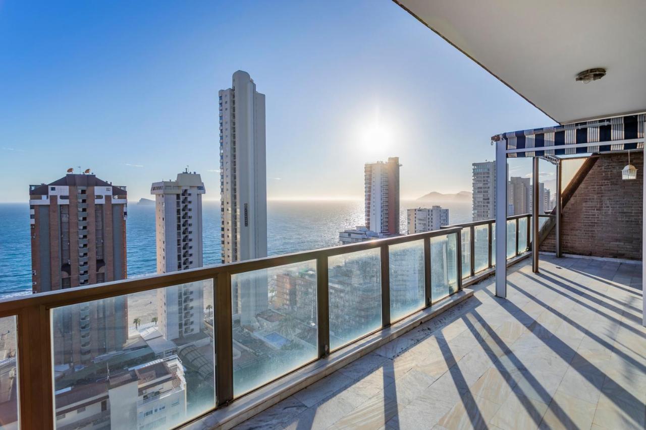 Апартаменты Atico Con Gran Terraza Бенидорм Экстерьер фото