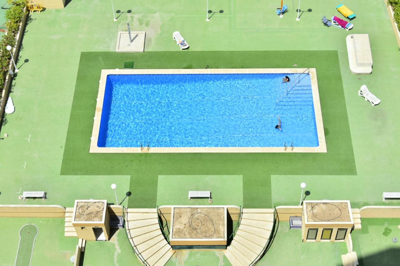 Апартаменты Atico Con Gran Terraza Бенидорм Экстерьер фото